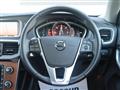2019 Volvo V40