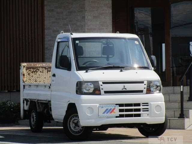 2011 Mitsubishi Minicab Truck