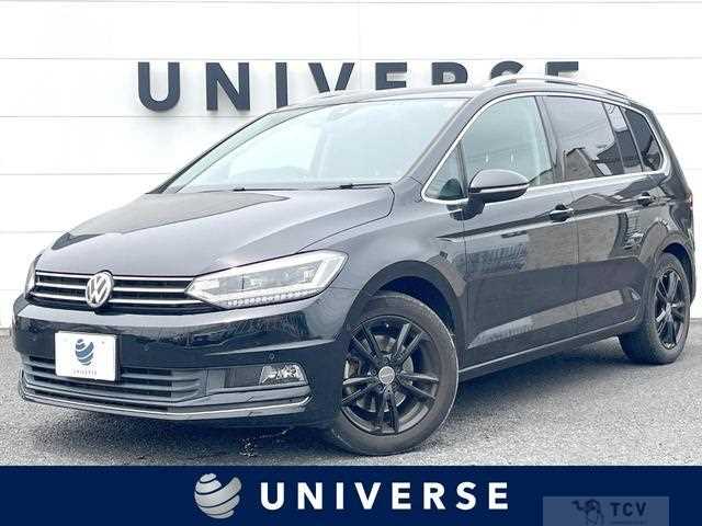 2019 Volkswagen Golf Touran