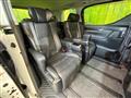 2018 Toyota Alphard Hybrid