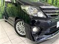 2013 Toyota Alphard G