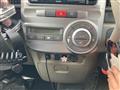 2012 Daihatsu Tanto