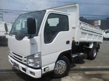 2020 Isuzu Elf Truck