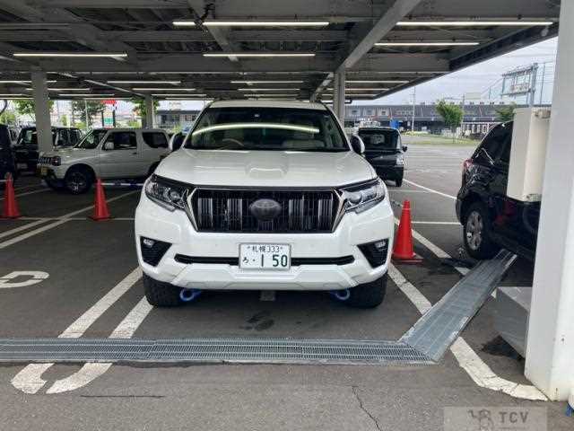 2021 Toyota Land Cruiser Prado