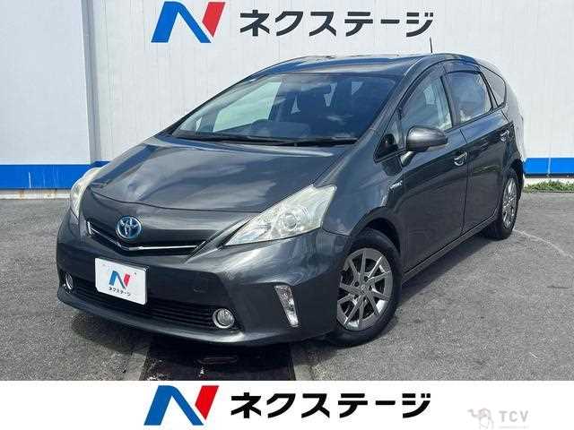 2013 Toyota PRIUS α