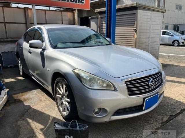 2012 Nissan Fuga