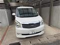 2013 Toyota Noah