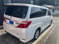 2013 Toyota Alphard G
