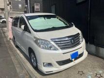 2013 Toyota Alphard G