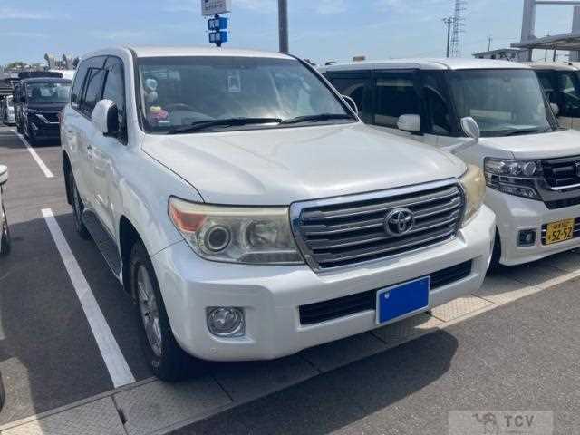 2013 Toyota Land Cruiser