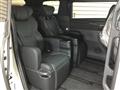 2025 Toyota Alphard G