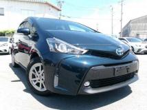 2016 Toyota PRIUS α