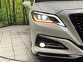 2018 Toyota Crown Hybrid
