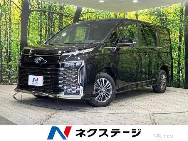 2025 Toyota Voxy