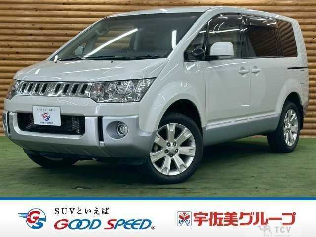 2015 Mitsubishi Delica D5