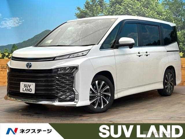 2022 Toyota Voxy