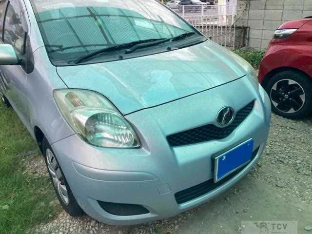 2011 Toyota Vitz
