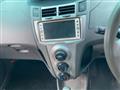 2011 Toyota Vitz