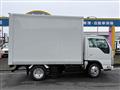 2012 Isuzu Elf Truck