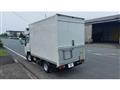 2016 Isuzu Elf Truck