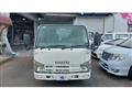 2013 Isuzu Elf Truck