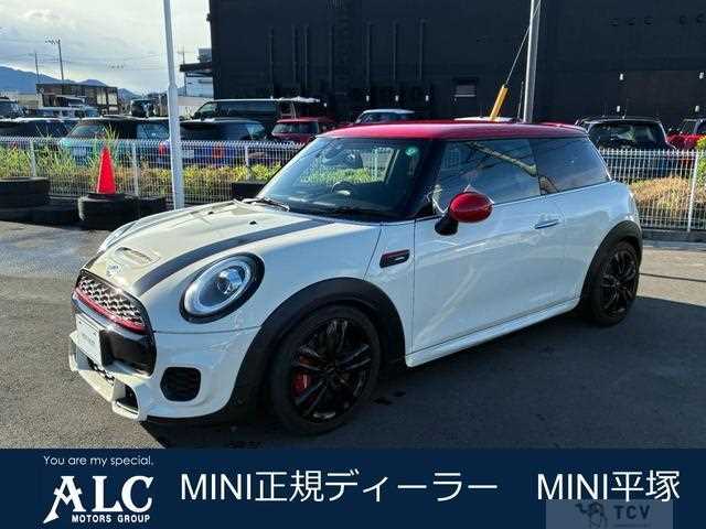 2019 BMW MINI