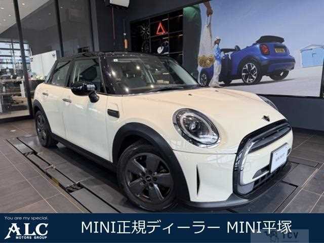 2021 BMW MINI