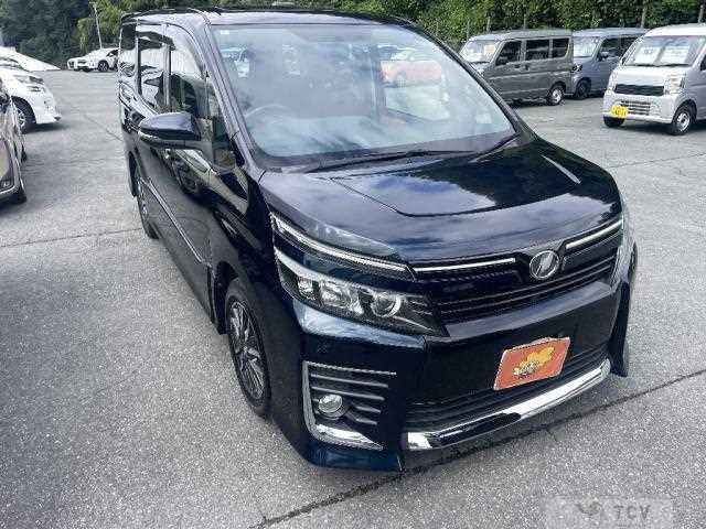 2014 Toyota Voxy