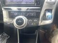 2015 Toyota PRIUS α