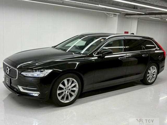 2018 Volvo V90