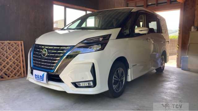 2022 Nissan Serena