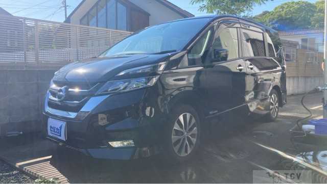 2017 Nissan Serena