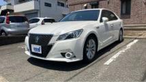 2013 Toyota Crown Hybrid
