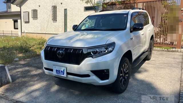 2021 Toyota Land Cruiser Prado