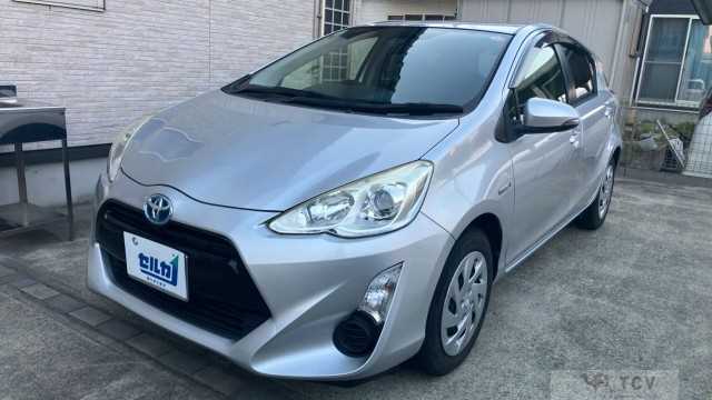 2016 Toyota AQUA
