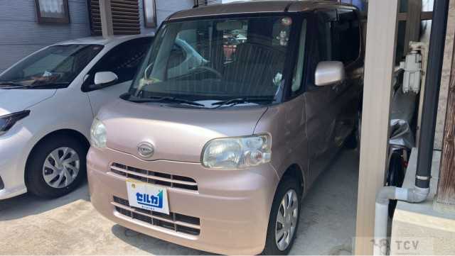 2011 Daihatsu Tanto