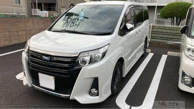 2017 Toyota Noah