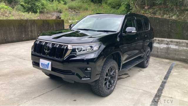 2021 Toyota Land Cruiser Prado