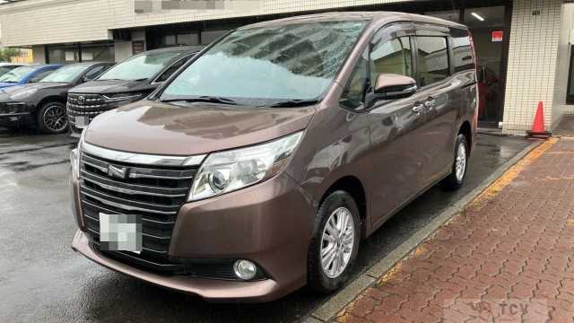 2014 Toyota Noah