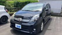 2013 Toyota Isis