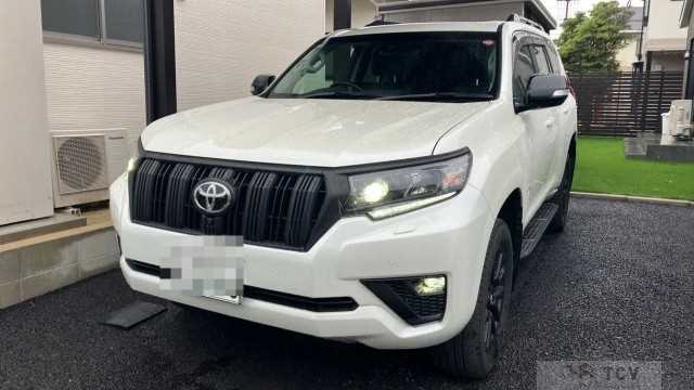2023 Toyota Land Cruiser Prado