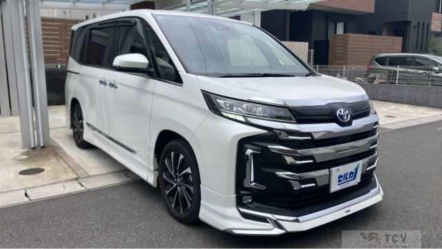 2023 Toyota Noah