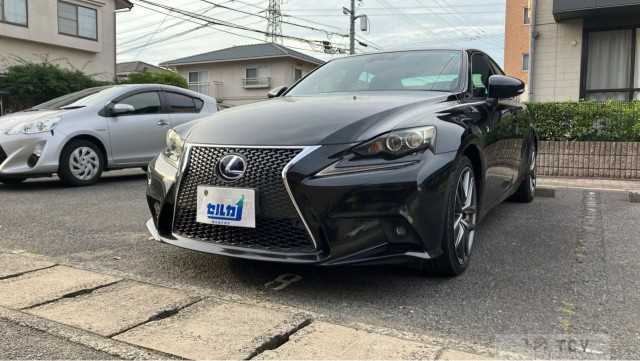 2013 Lexus IS