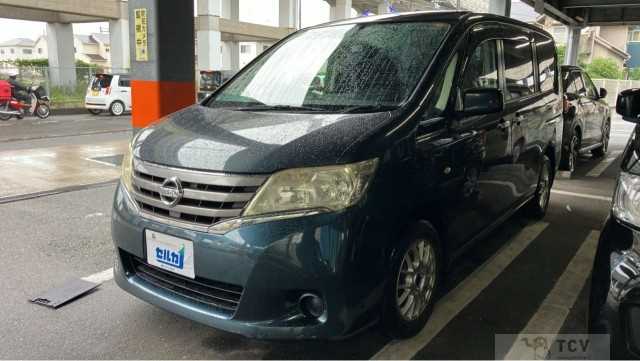 2011 Nissan Serena