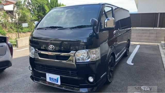 2022 Toyota Hiace Van