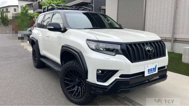 2023 Toyota Land Cruiser Prado