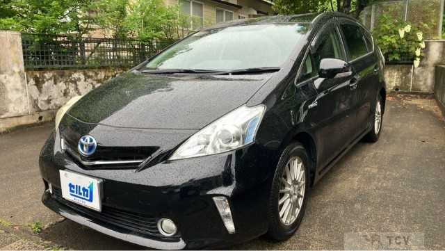 2014 Toyota PRIUS α