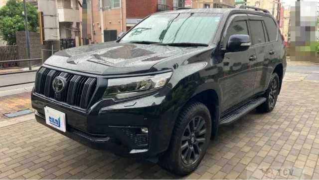 2023 Toyota Land Cruiser Prado