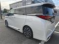 2025 Toyota Alphard G