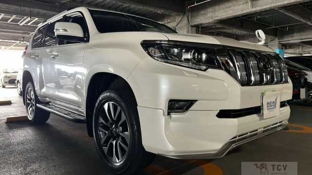 2022 Toyota Land Cruiser Prado